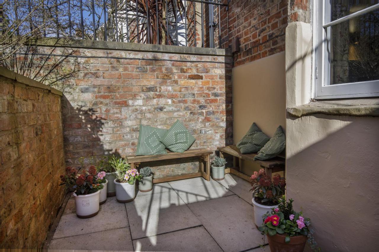 The Garden Square - Unique Luxury Apartment In Historic Garden Square - Ideal For 2 People York Exterior foto